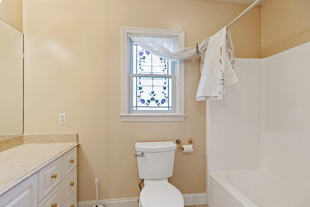 9 Evergreen Farms Road Scarborough ME 04074