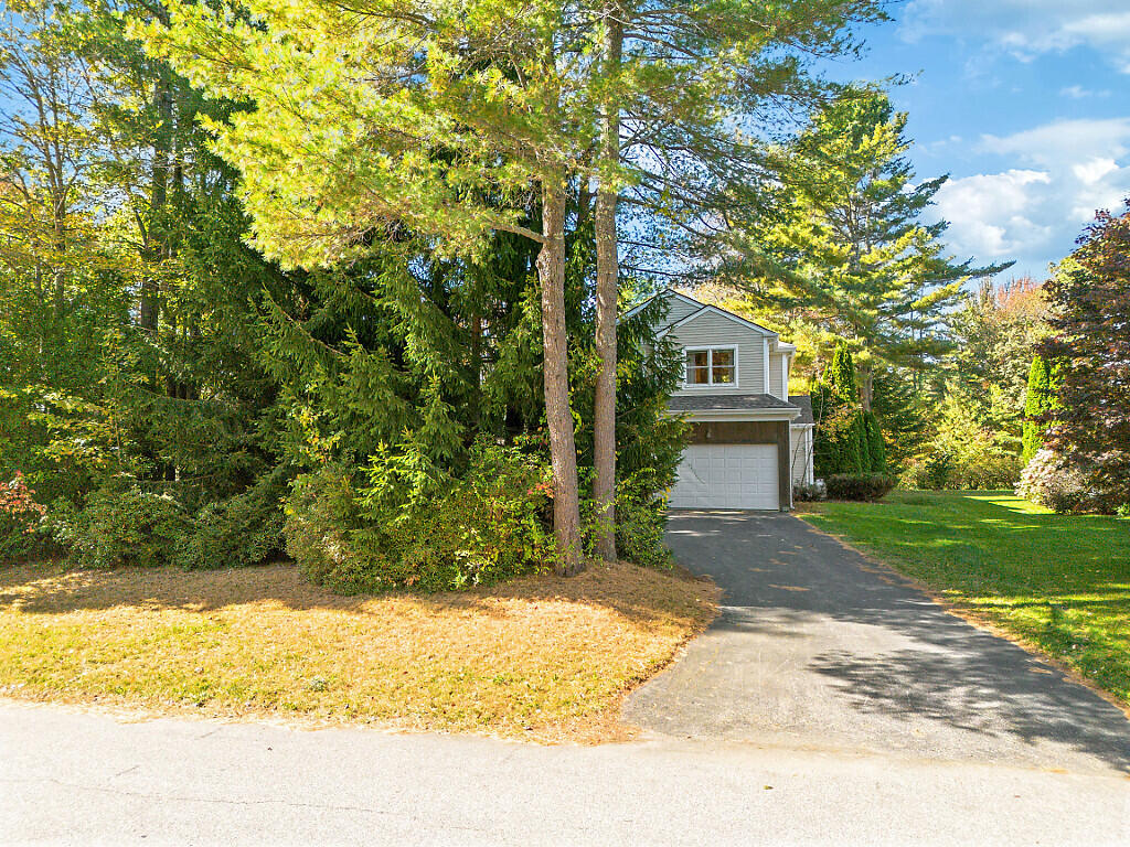 9 Evergreen Farms Road Scarborough ME 04074