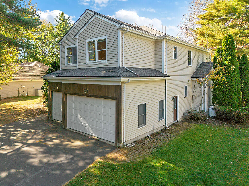 9 Evergreen Farms Road Scarborough ME 04074