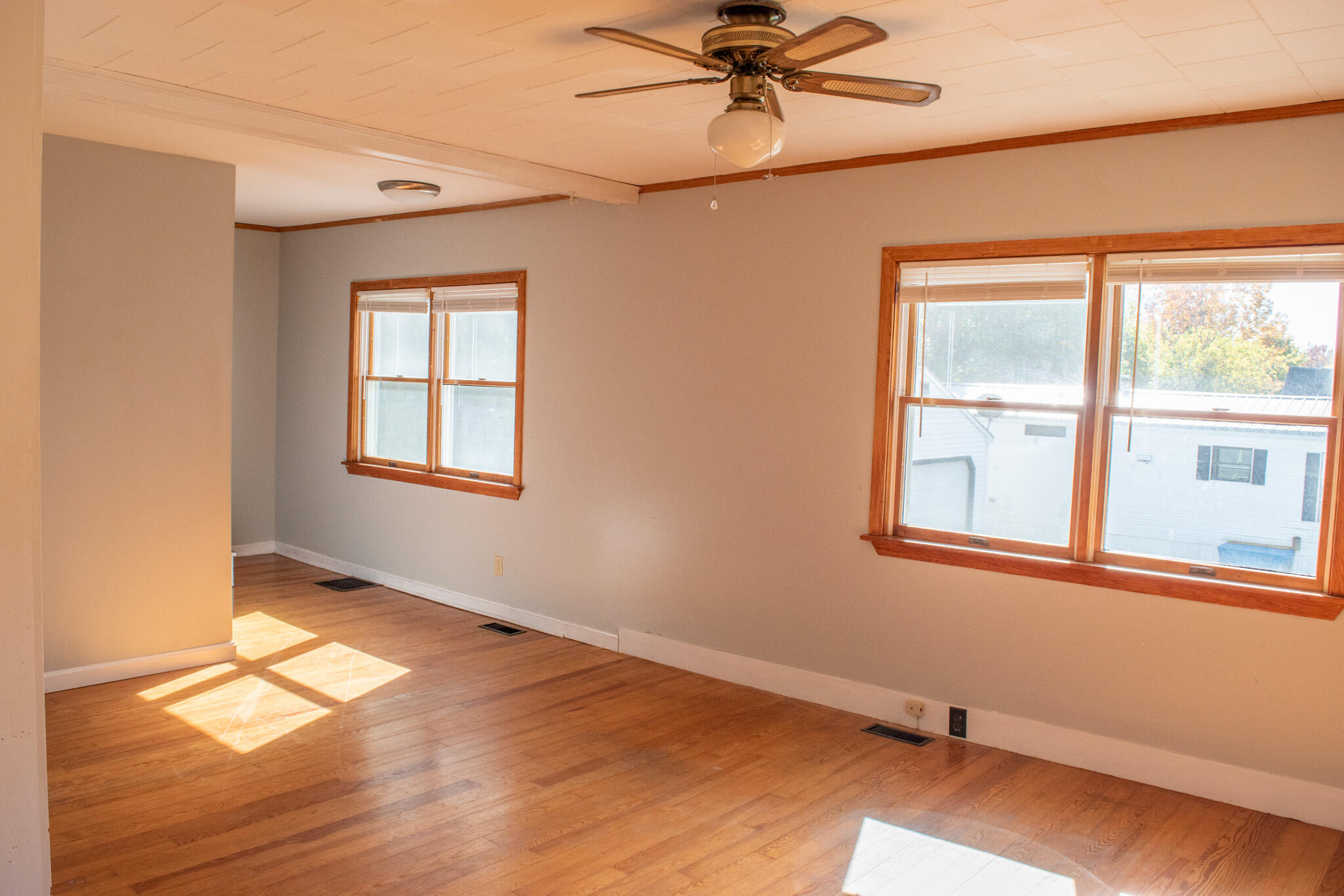 15 Hillcrest Street Augusta ME 04330
