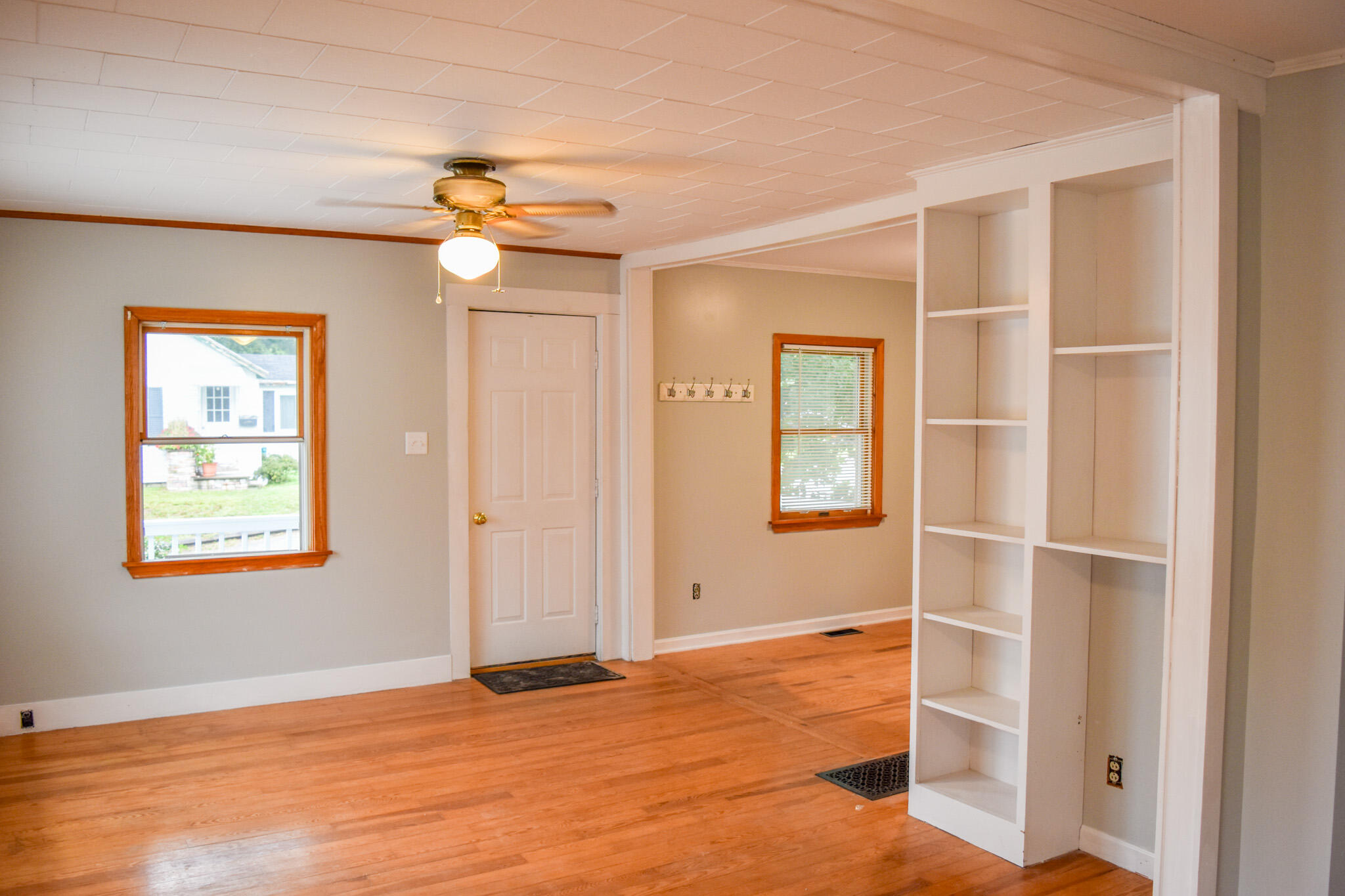 15 Hillcrest Street Augusta ME 04330