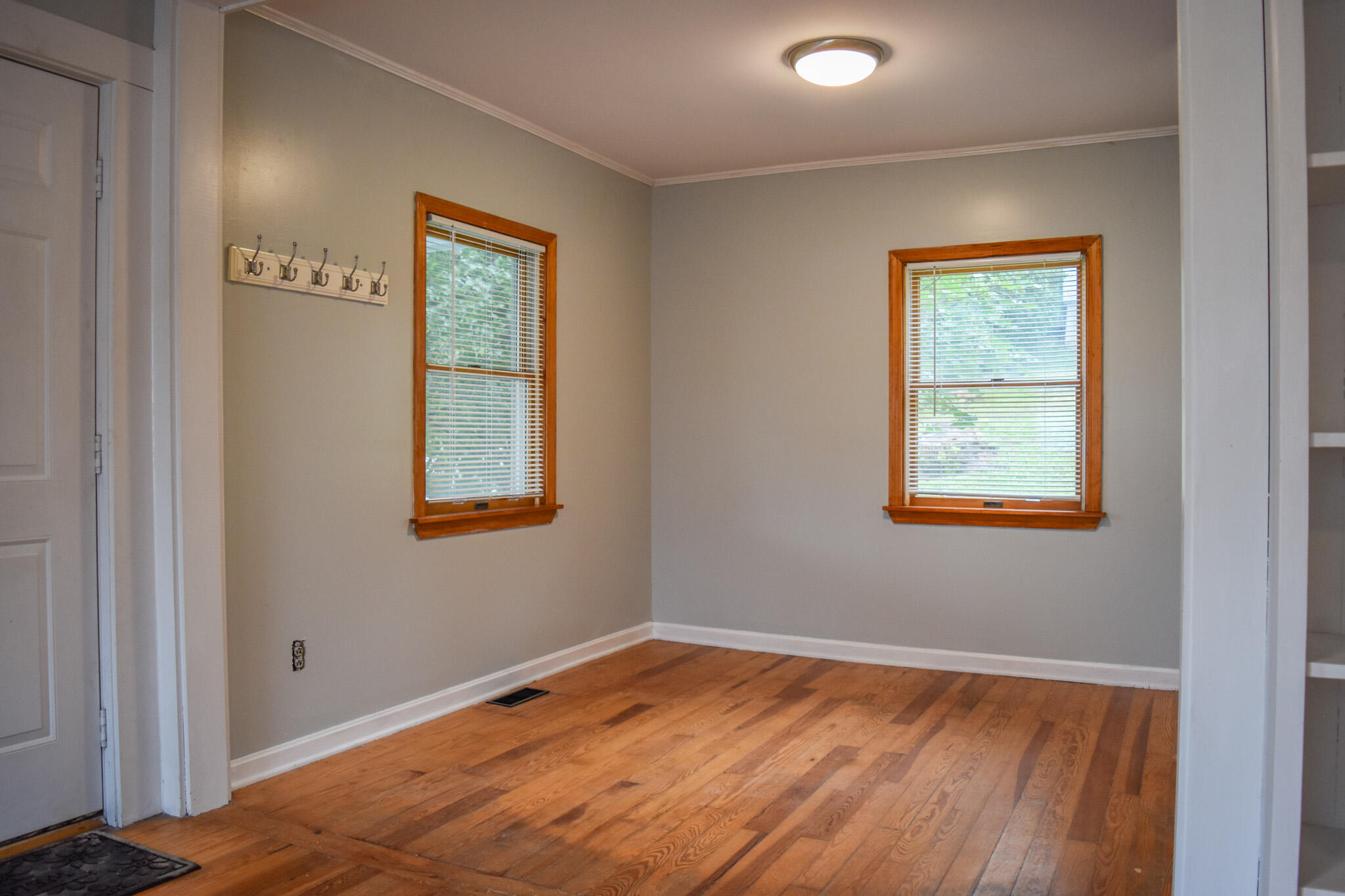 15 Hillcrest Street Augusta ME 04330