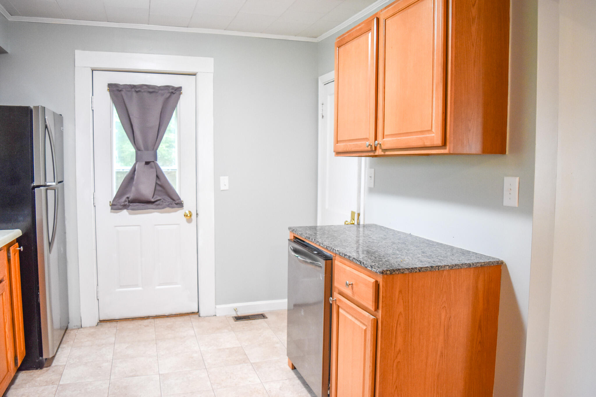 15 Hillcrest Street Augusta ME 04330
