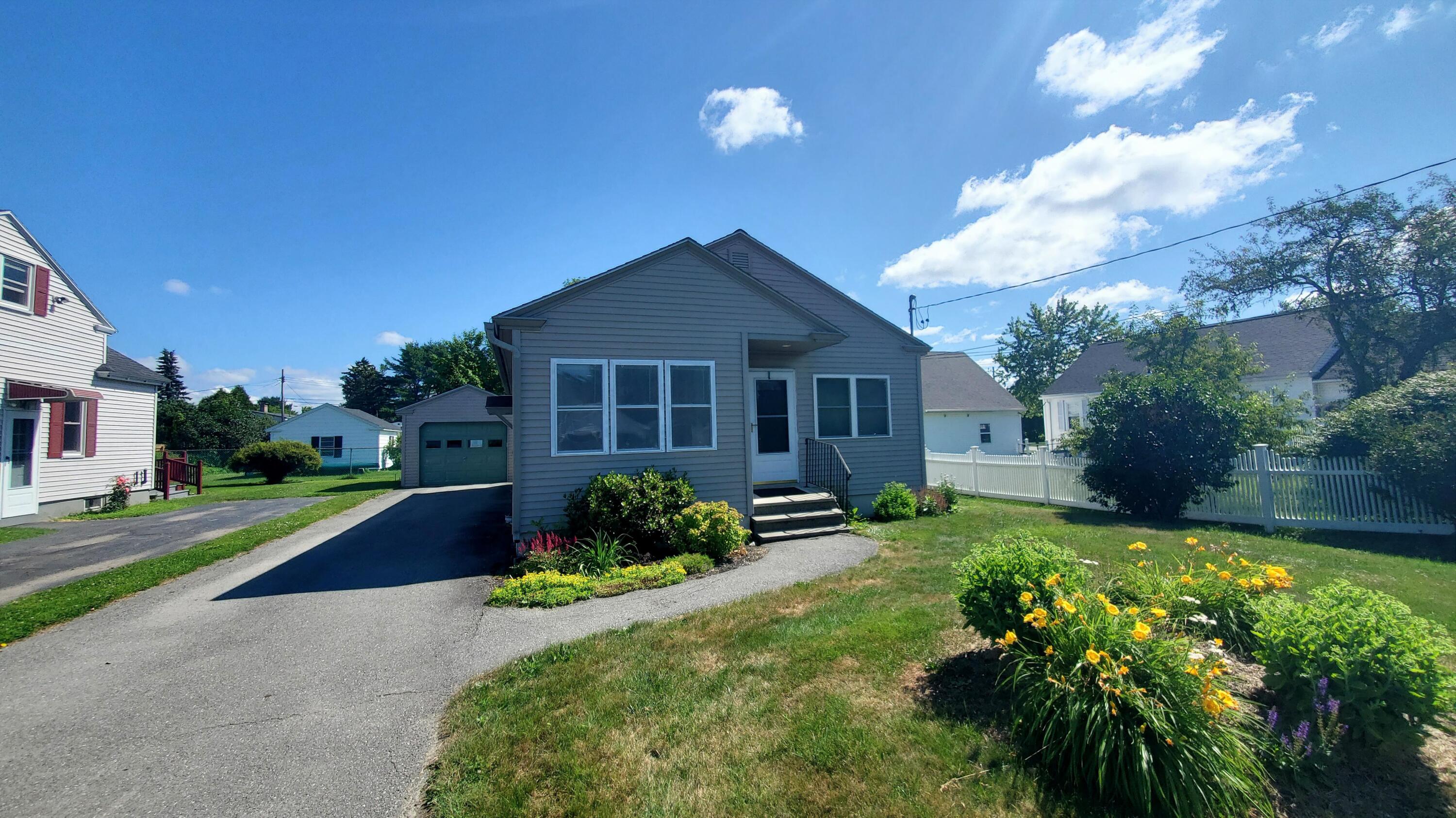 9 Wood Street Bangor ME 04401