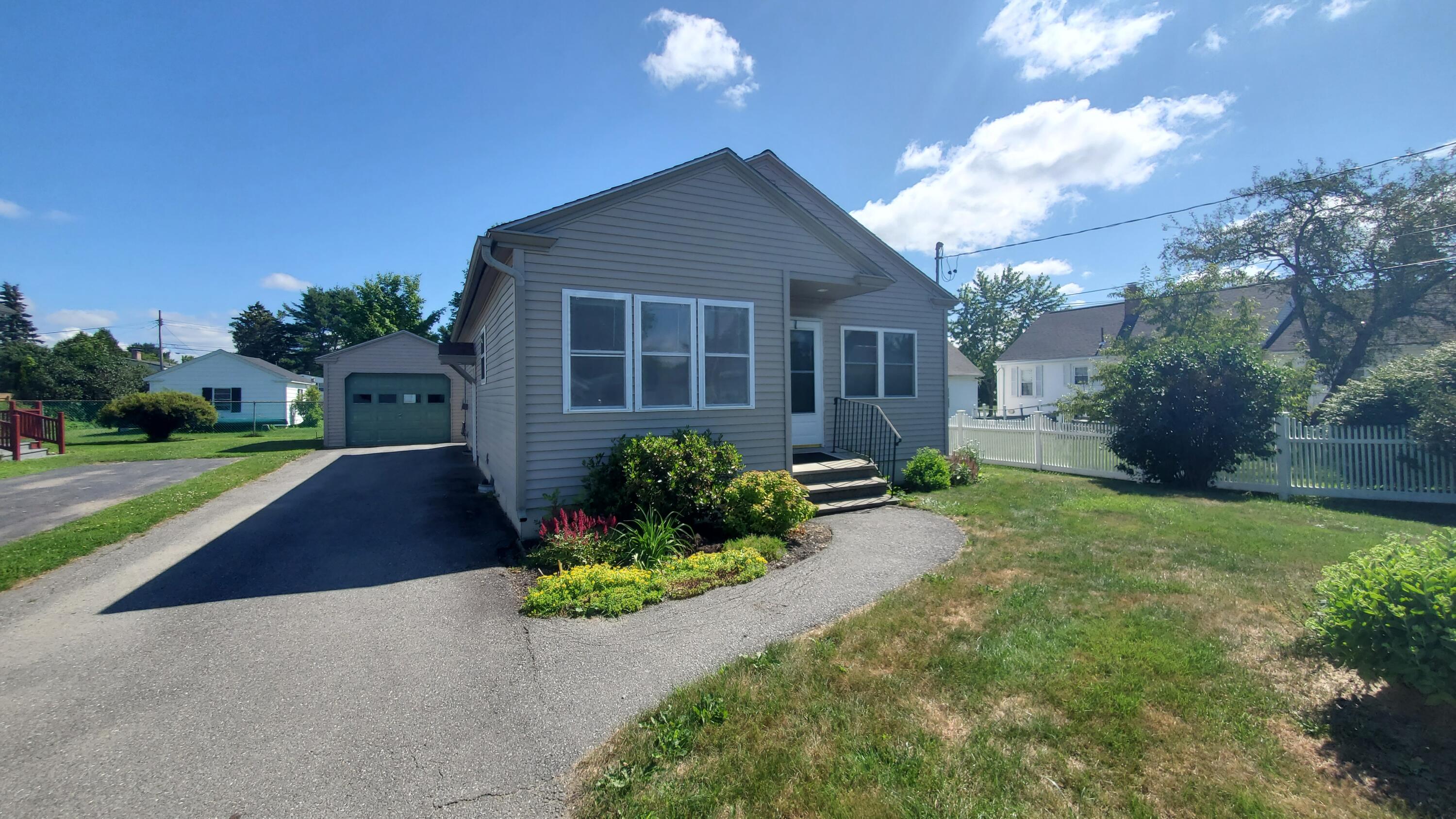 9 Wood Street Bangor ME 04401