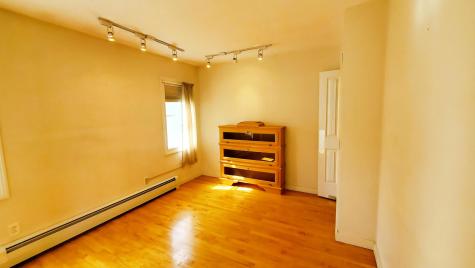 9 Wood Street Bangor ME 04401