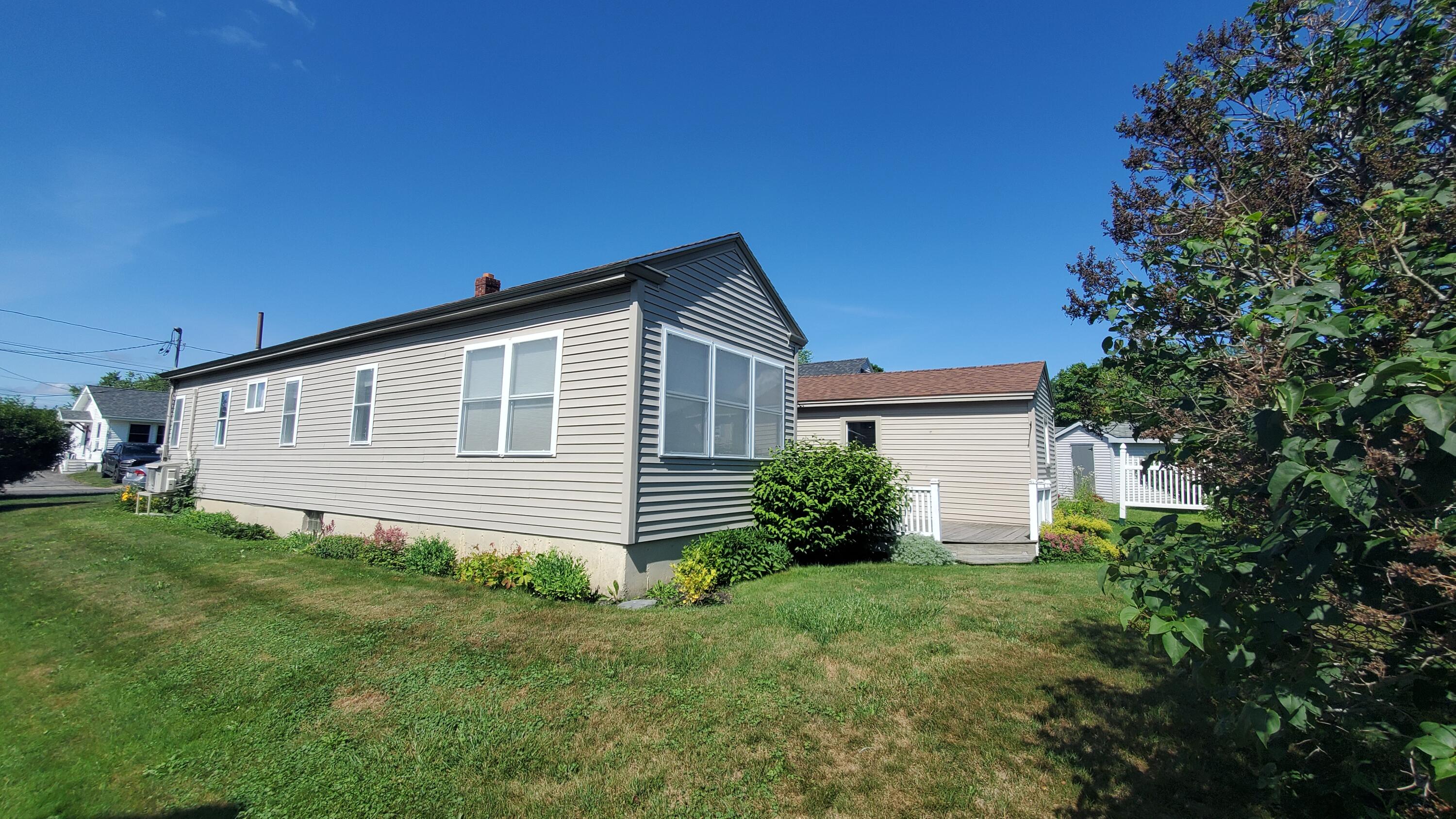 9 Wood Street Bangor ME 04401