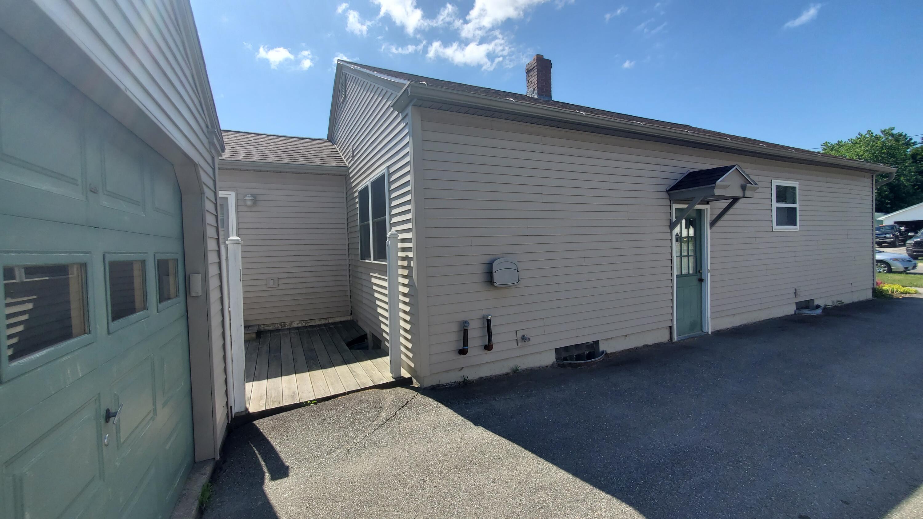 9 Wood Street Bangor ME 04401