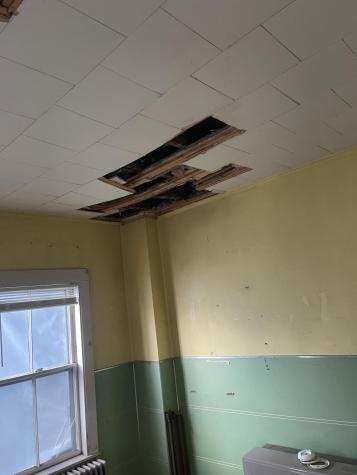 90 Oak Street Lewiston ME 04240