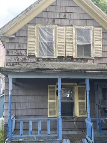 90 Oak Street Lewiston ME 04240