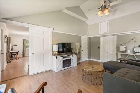 13 Johnson Street Lewiston ME 04240