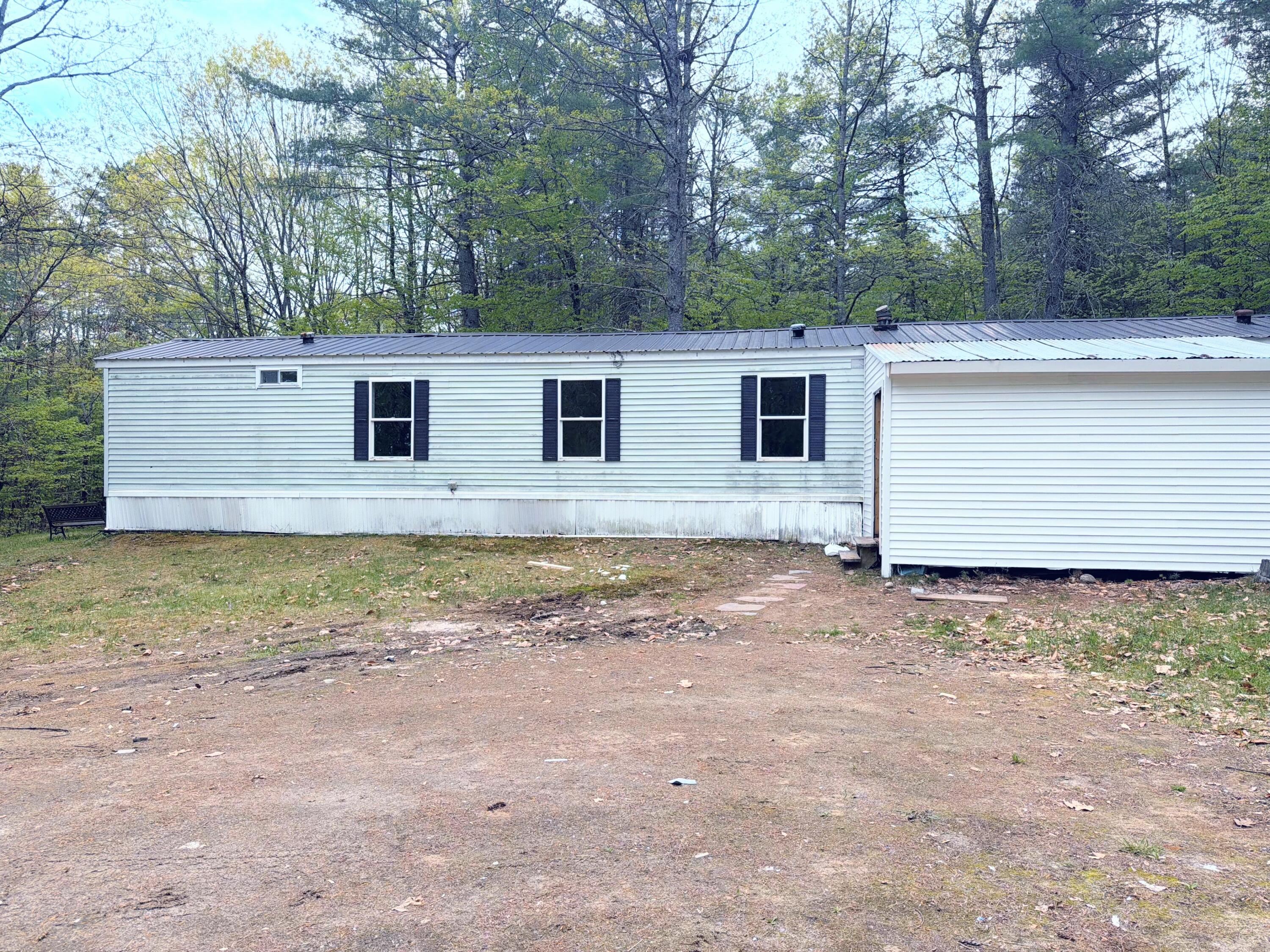 232 Berry Road Wayne ME 04284