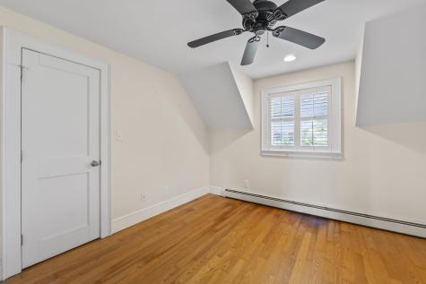 19 Hugh Avenue Hugh Avenue Harpswell ME 04003