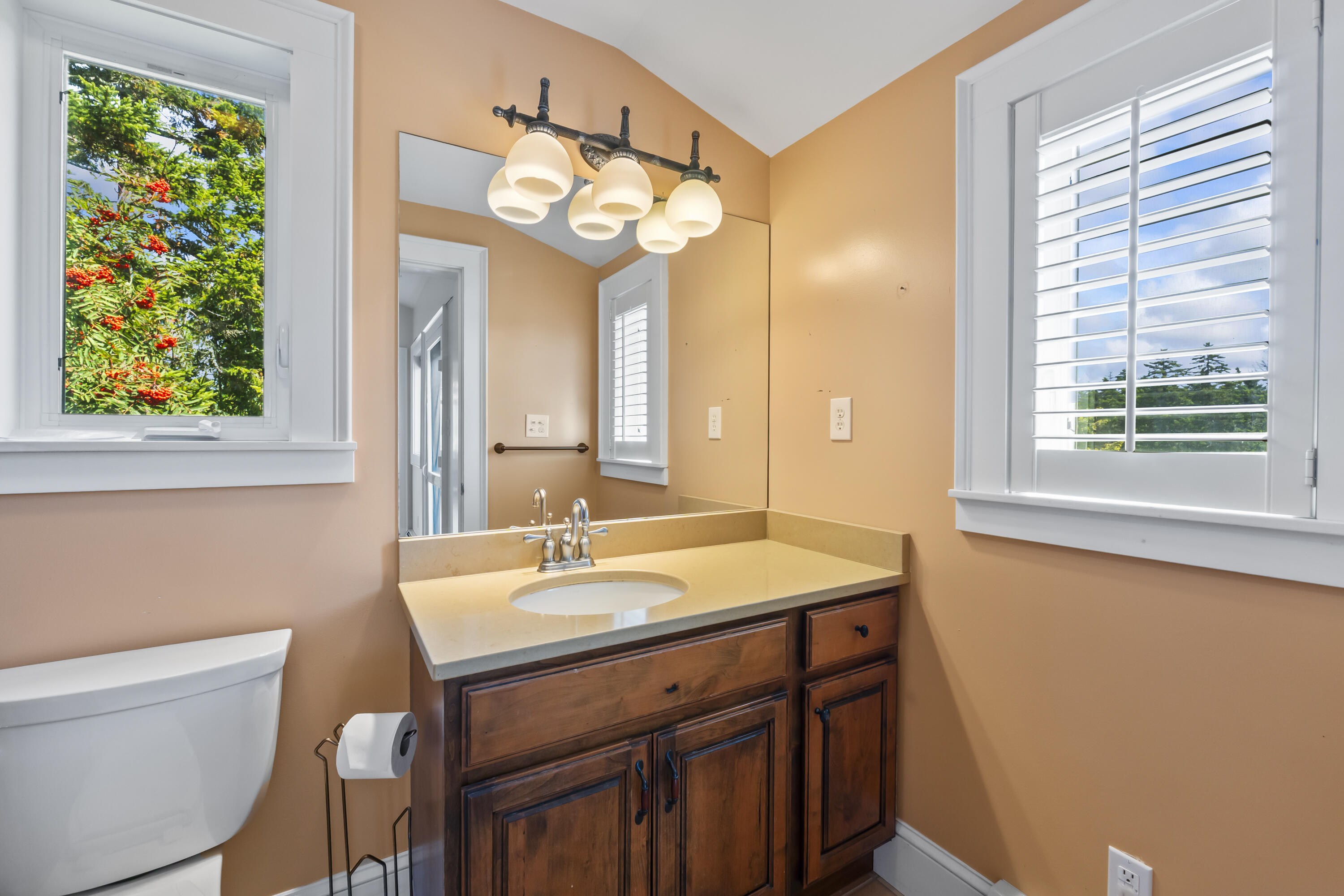 19 Hugh Av Hugh Avenue Harpswell ME 04003