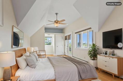 19 Hugh Avenue Hugh Avenue Harpswell ME 04003