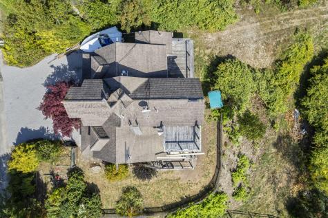 19 Hugh Avenue Hugh Avenue Harpswell ME 04003