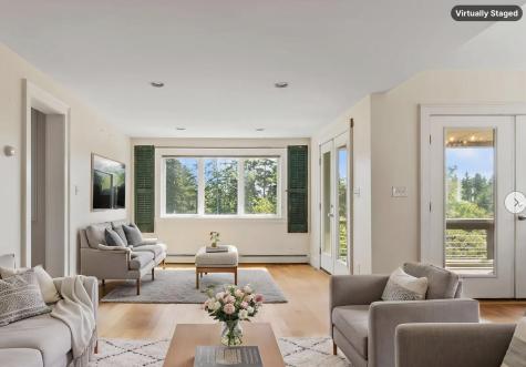 19 Hugh Avenue Hugh Avenue Harpswell ME 04003