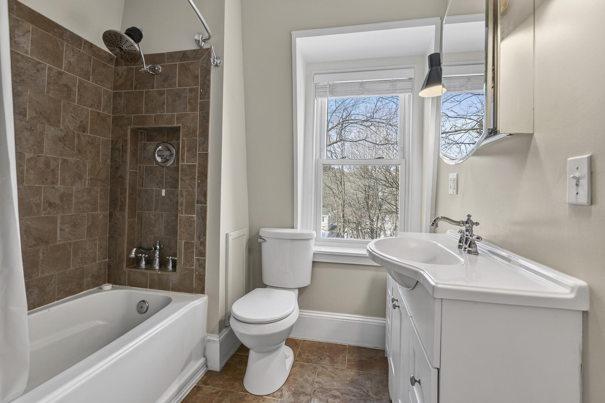 16 Rocky Hill Road Yarmouth ME 04096