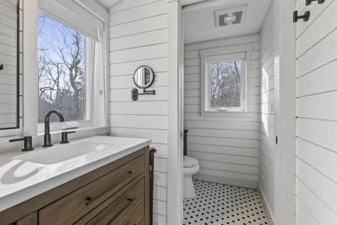 16 Rocky Hill Road Yarmouth ME 04096