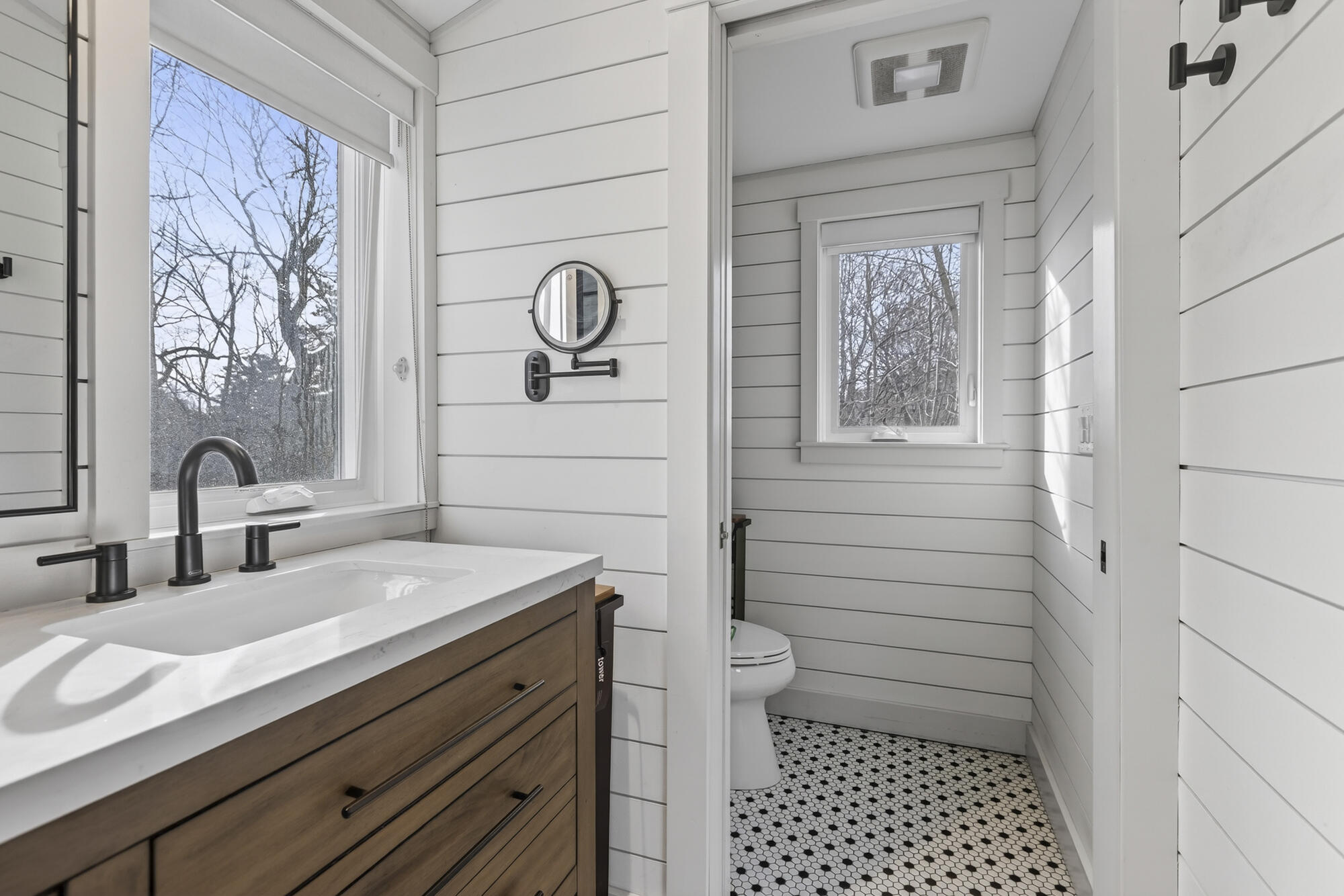 16 Rocky Hill Road Yarmouth ME 04096