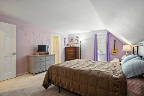 15 May Meadow Drive Gray ME 04039