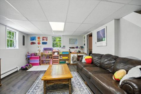 15 May Meadow Drive Gray ME 04039