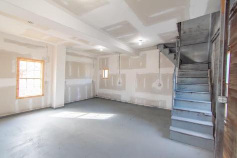 518 Turner Street Auburn ME 04210