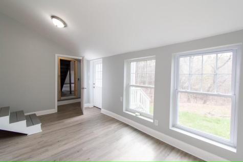 518 Turner Street Auburn ME 04210