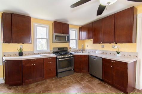518 Turner Street Auburn ME 04210