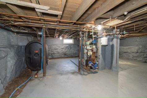 518 Turner Street Auburn ME 04210
