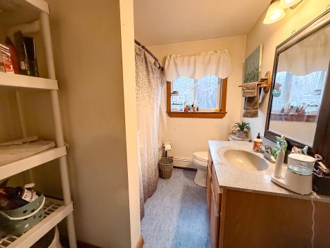 14 Sportsmans Way Vinalhaven ME 04863
