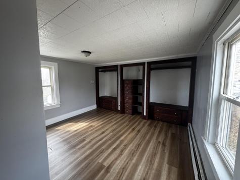 336 Broadway Bangor ME 04401