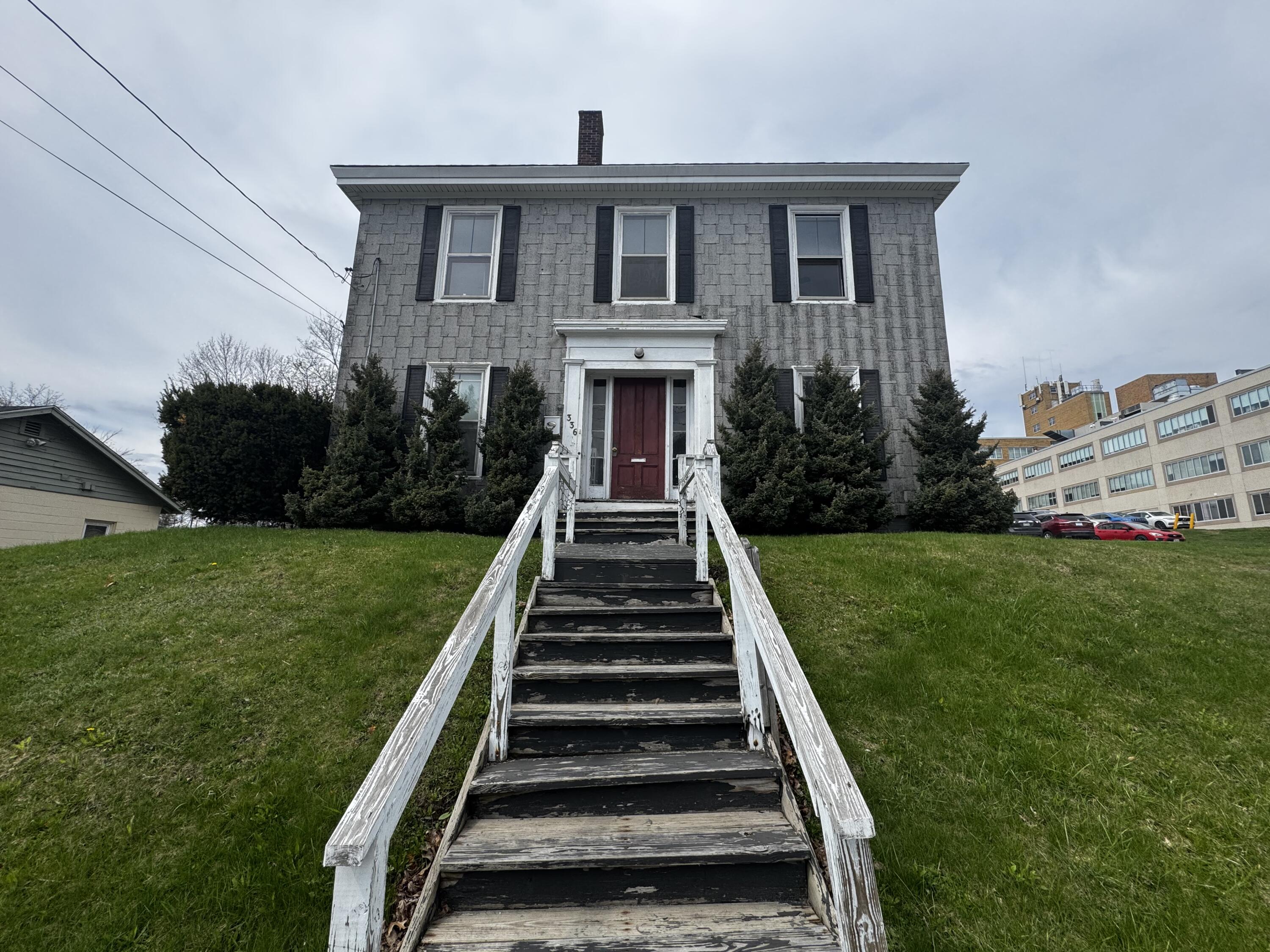 336 Broadway Bangor ME 04401