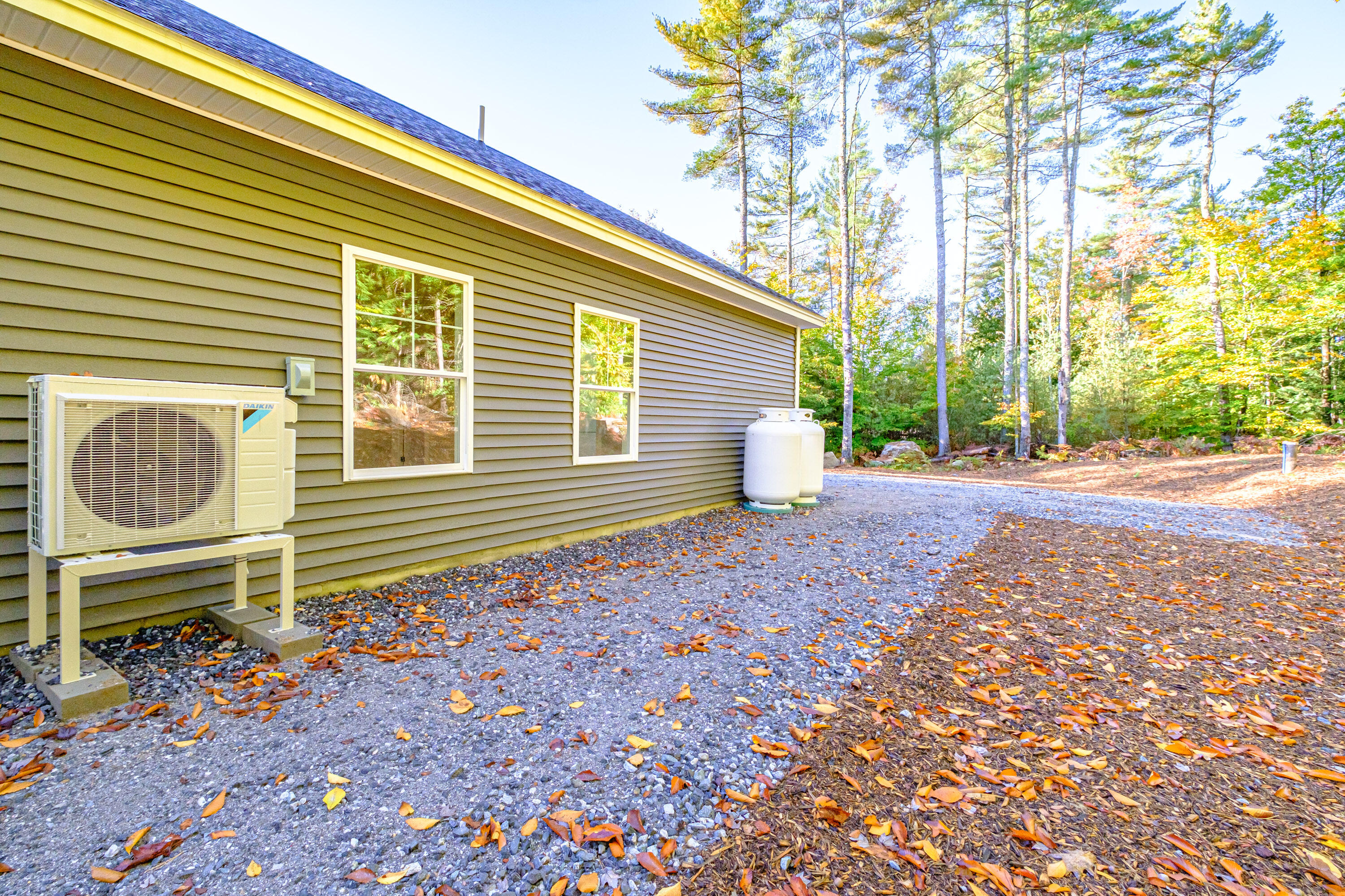 23 Harvest Lane Bridgton ME 04009