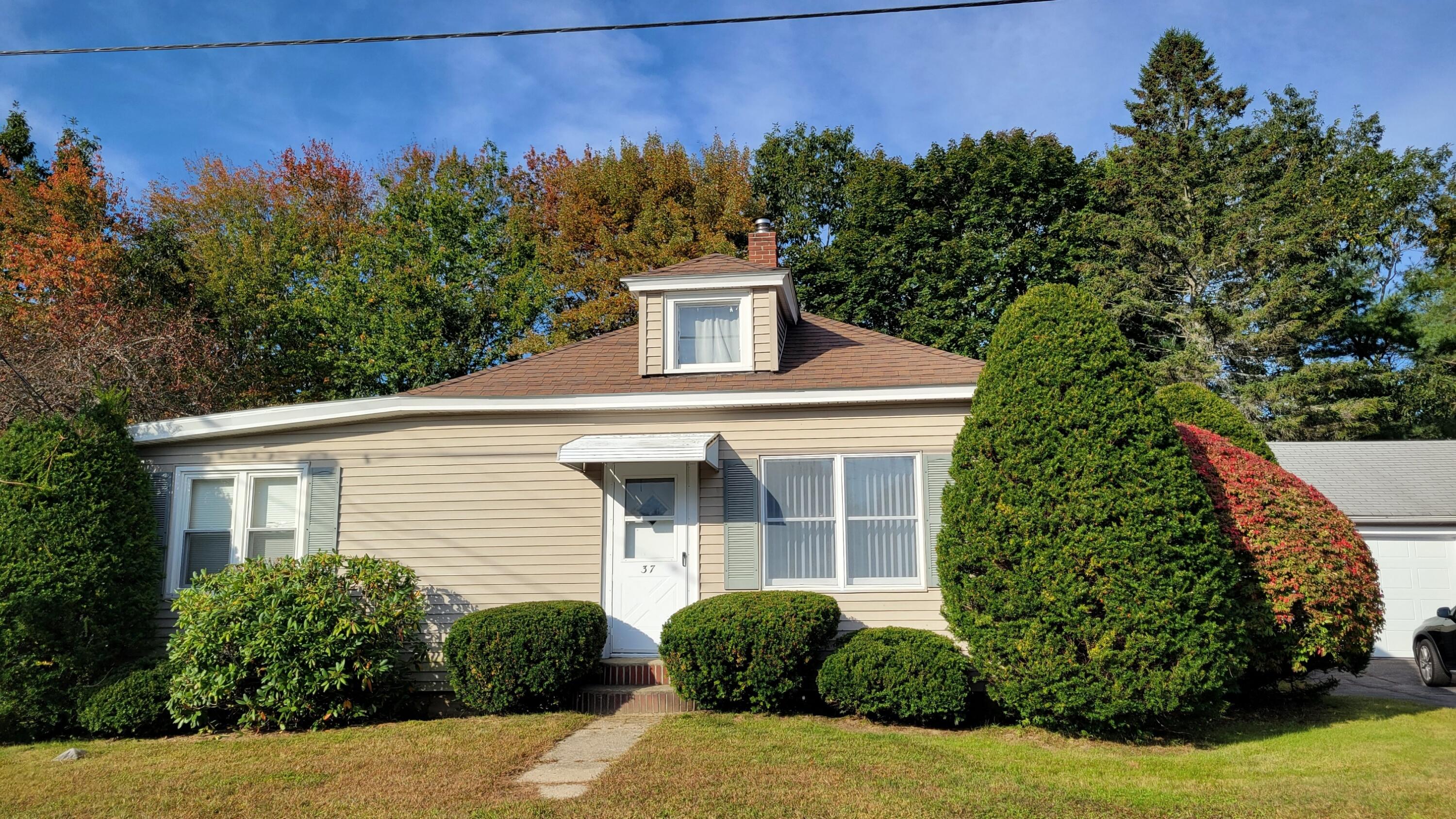 37 Buckley Street Lewiston ME 04240
