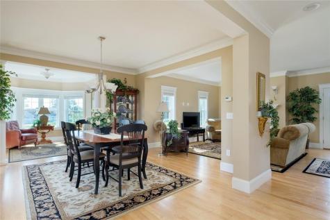 4 Cottage Way Kittery ME 03904