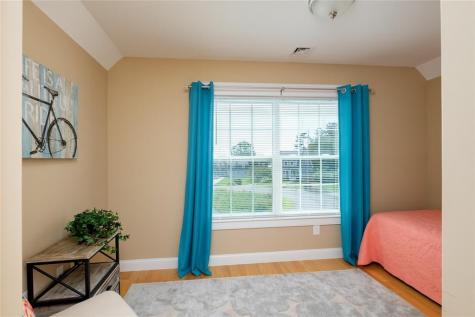 4 Cottage Way Kittery ME 03904