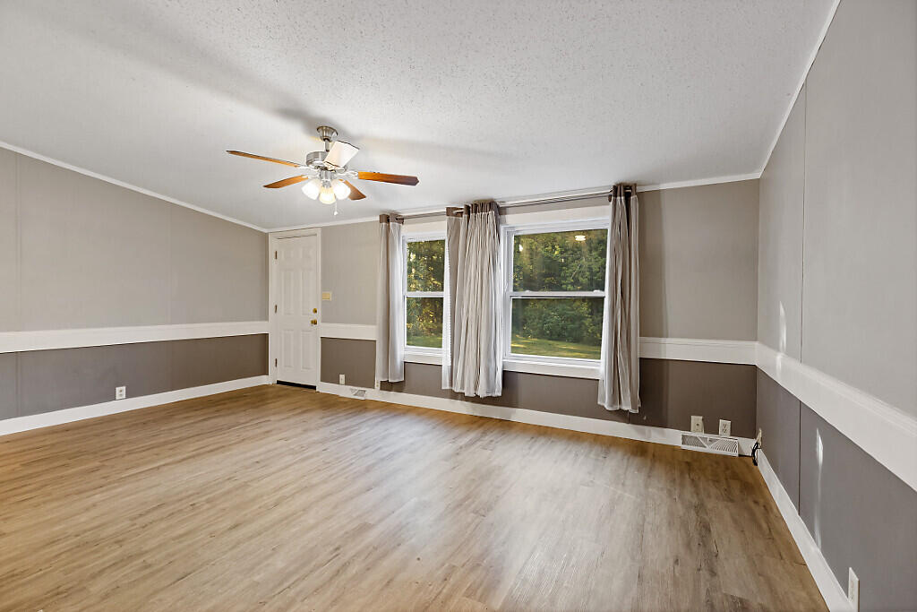 6 Alder Lane Belgrade ME 04917