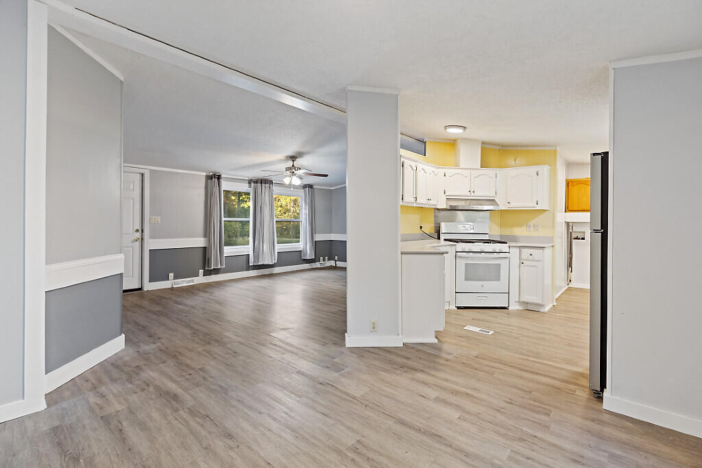 6 Alder Lane Belgrade ME 04917