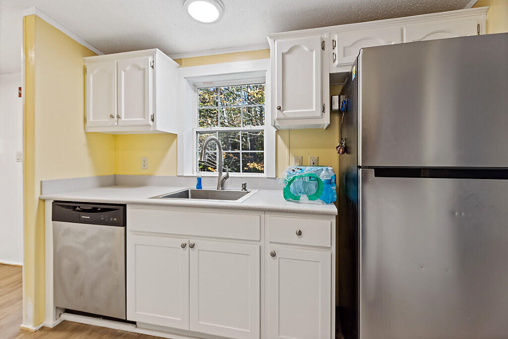 6 Alder Lane Belgrade ME 04917