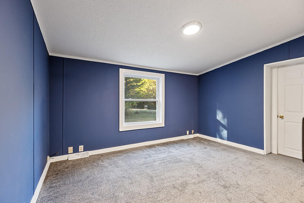 6 Alder Lane Belgrade ME 04917