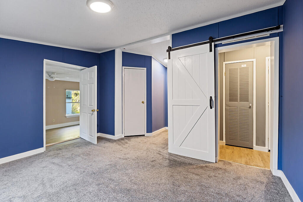 6 Alder Lane Belgrade ME 04917