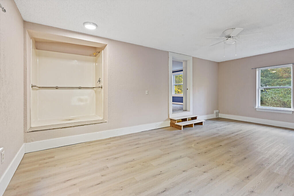 6 Alder Lane Belgrade ME 04917