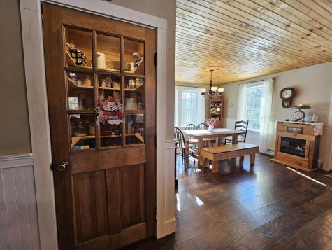 456 Temple Road Farmington ME 04938