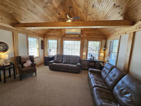 456 Temple Road Farmington ME 04938