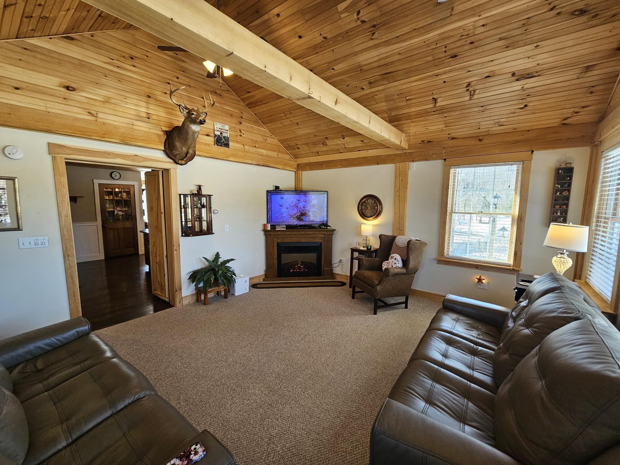 456 Temple Road Farmington ME 04938