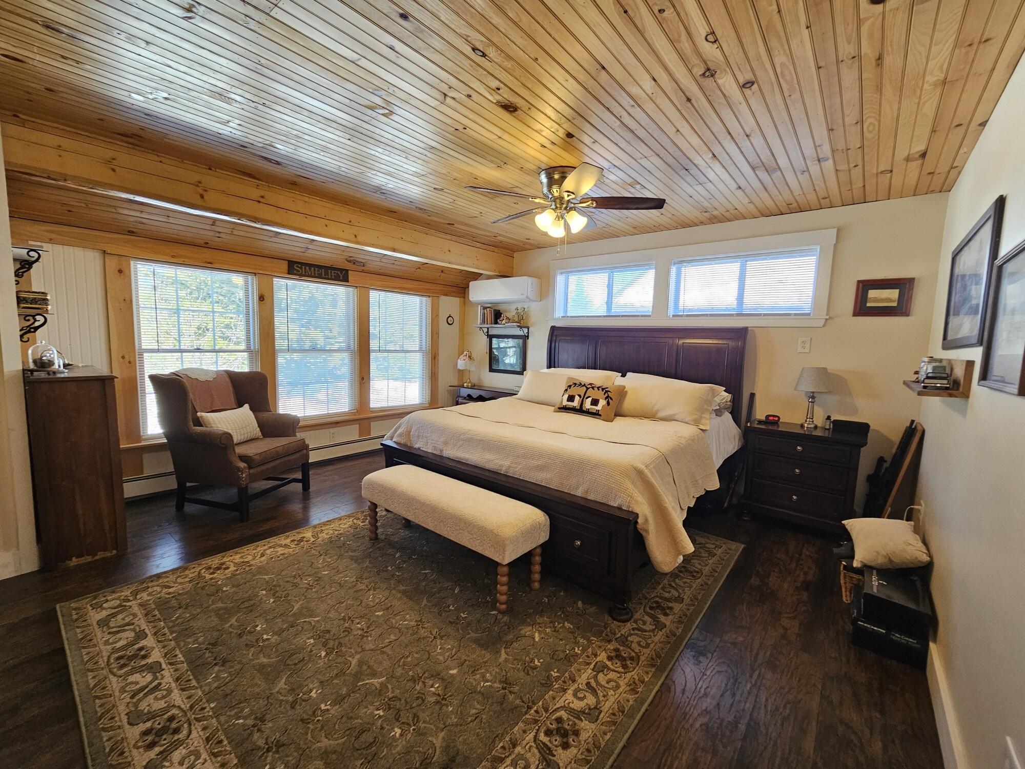 456 Temple Road Farmington ME 04938