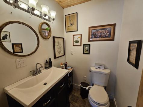 456 Temple Road Farmington ME 04938