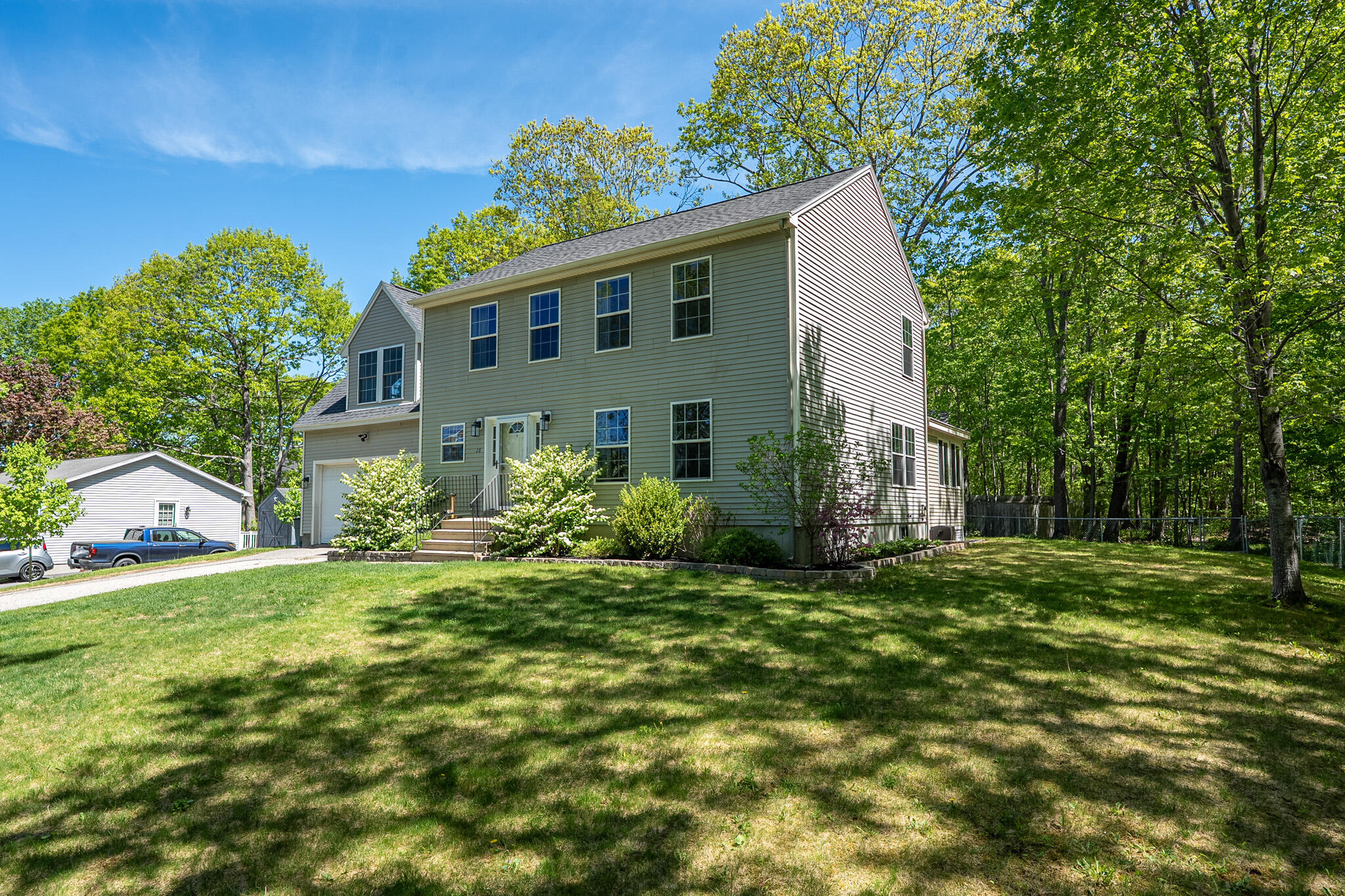 28 Woodbury Street Portland ME 04103