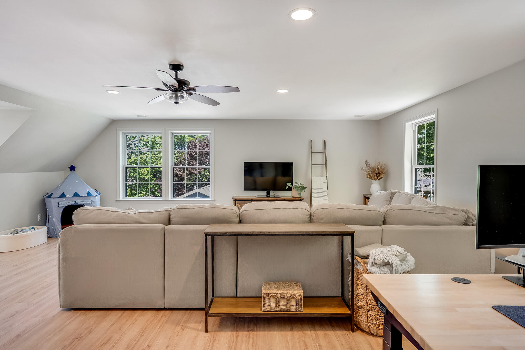 28 Woodbury Street Portland ME 04103